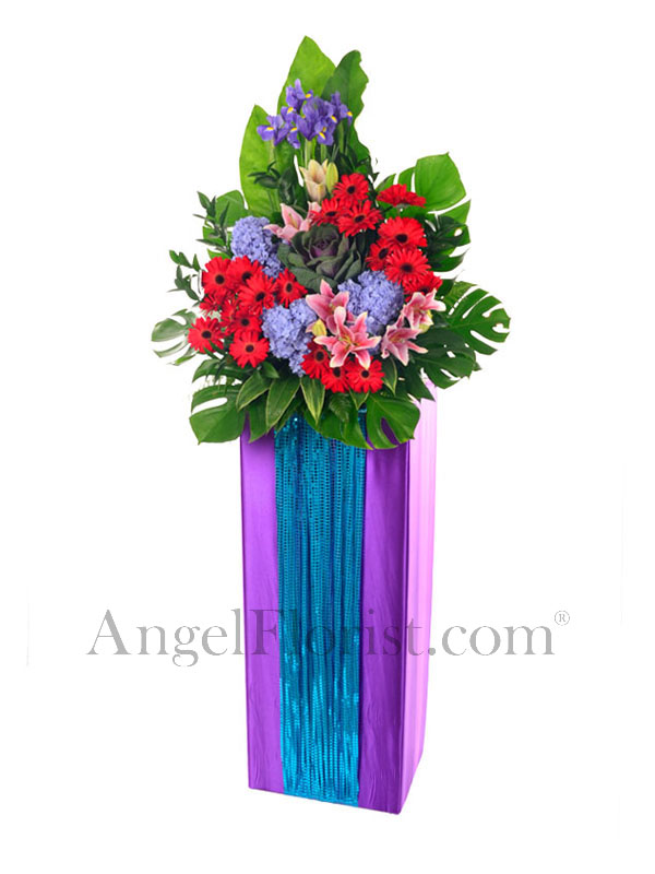 Opening Flower Stand: Magnificence