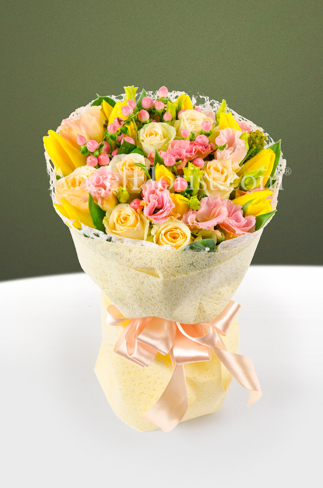 Flower Bouquet: Bringing Smiles