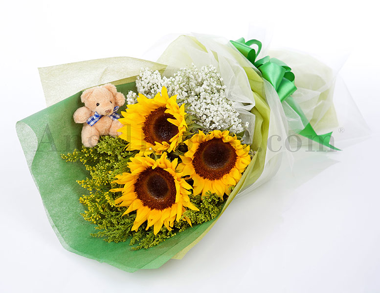 Sunflower Hand Bouquet: Cheerios