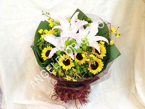 Happy Birthday Flowers: Smiling