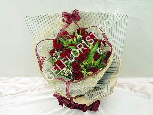 Love Touch - Hand bouquets