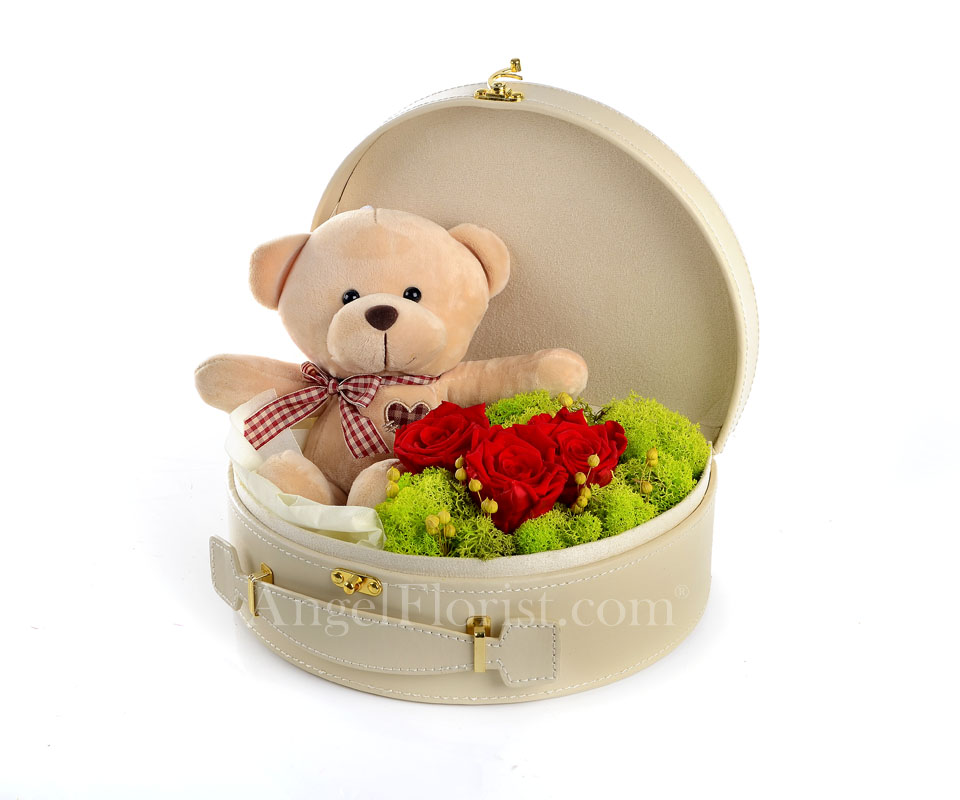Birthday Flowers: Heartiest Hug