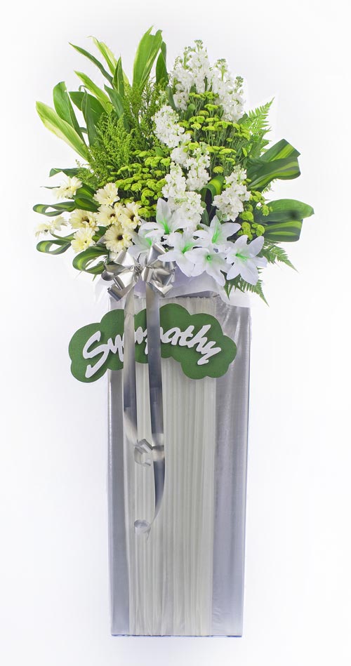 Funeral Wreaths: Floral Tribute