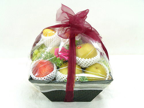 Fruit Hamper: Healthy Indulgence