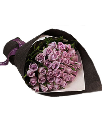 Hand Bouquet: Elegance