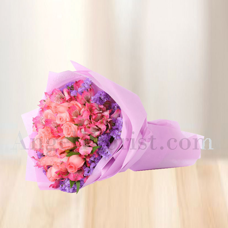 Hand Bouquet: Unrestricted Love