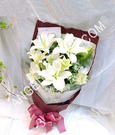 Flower Bouquet: In the morning